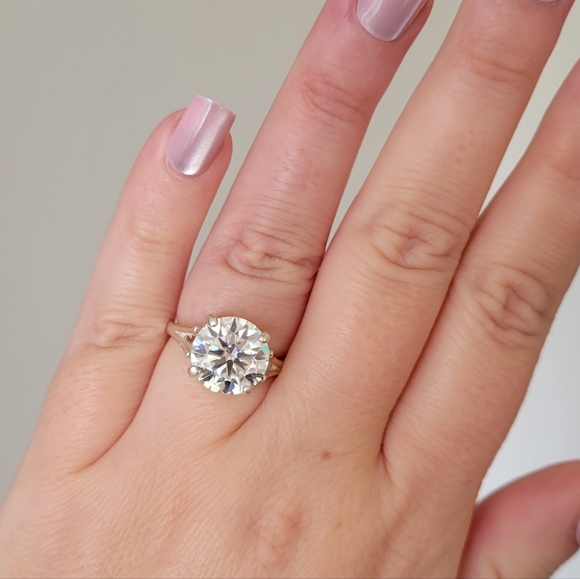 New 5ct Certified Moissanite Engagement Ring - Picture 1 of 14